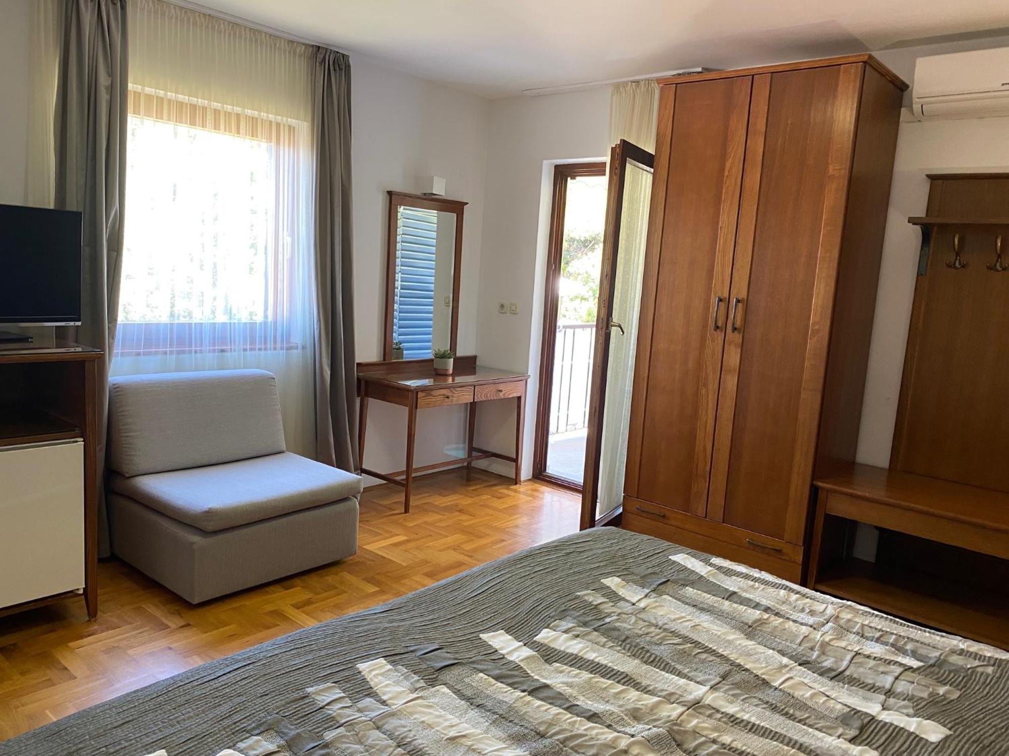 Apartments & Rooms Bianca Малий Лошинь Екстер'єр фото